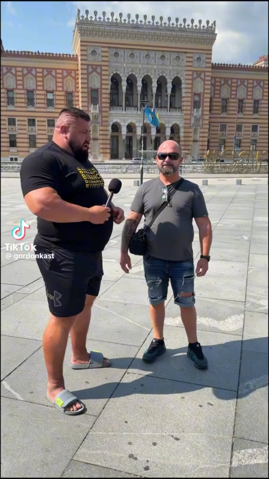 First, Smkarvac Aca Lukas kicked his crypto, now Nedzmin Ambeskovic. Never a lot of wealth on the poor or what?