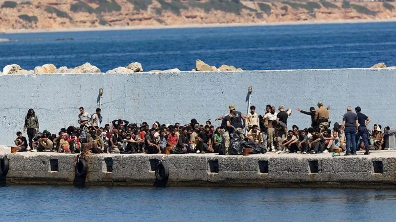 Greece suspends asylum applications for migrants from North Africa