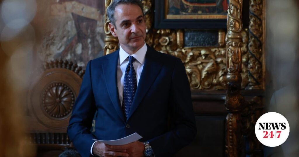 Mitsotakis: 100m euros from the NSRF for projects on Mount Athos