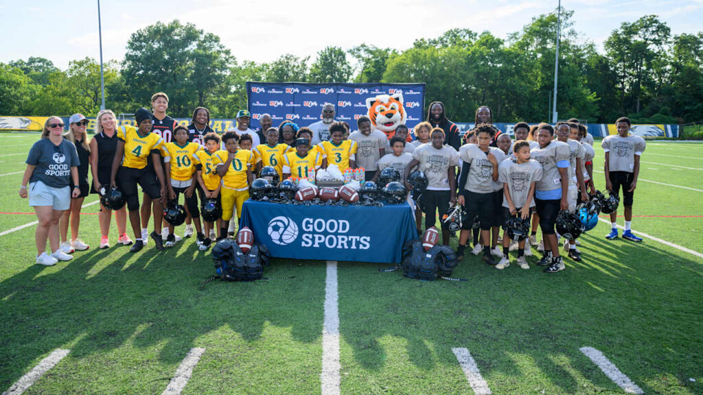 Bengals and Good Sports Donate New Equipment to Youth Football Teams