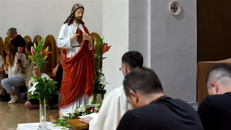 Croatian bishops lead consecration to the Sacred Heart, marking 125 years since 160,000 youth pledged devotion Croatian bishops lead consecration to the Sacred Heart, marking 125 years since 160,000 youth pledged devotion