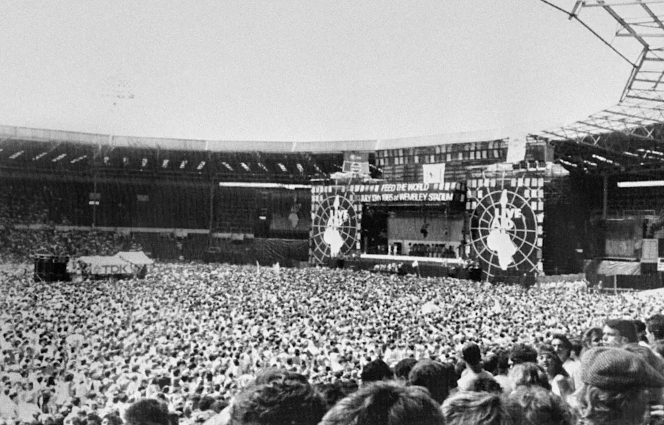 Picture taken July 13, 1985, in London's Wembley Stadium at the beginning of the "Live Aid" concert.