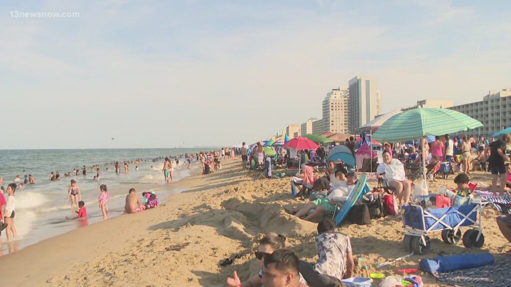 For Virginia Beach, July 4 draws thousands, boosts economy