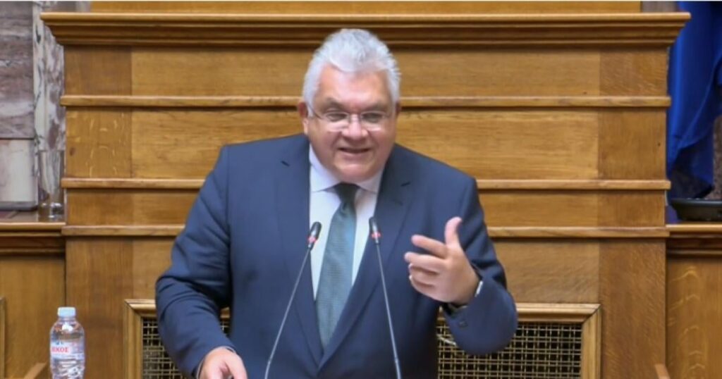 N. Papaioannou: rejected the proposal "the ceiling of attending universities themselves"