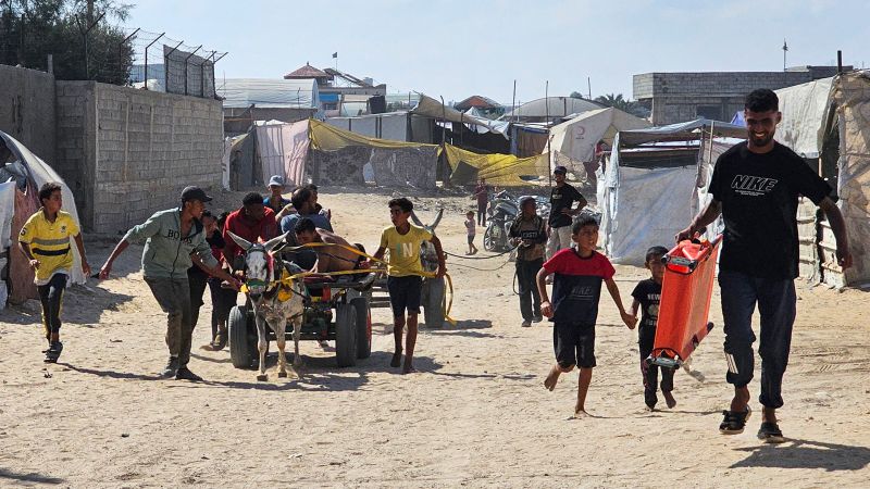 At least 73 people seeking aid in Gaza killed by Israeli gunfire on Sunday, health ministry says