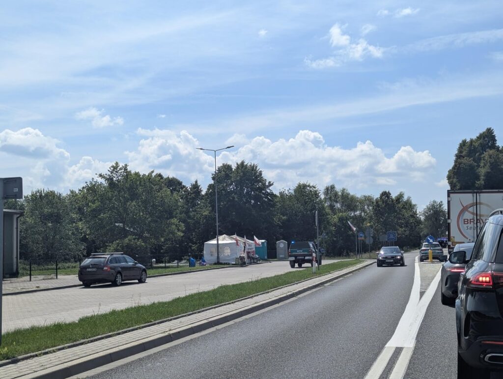 What procedures must be met to break the tent on the state border? What procedures must be met to break the tent on the state border?