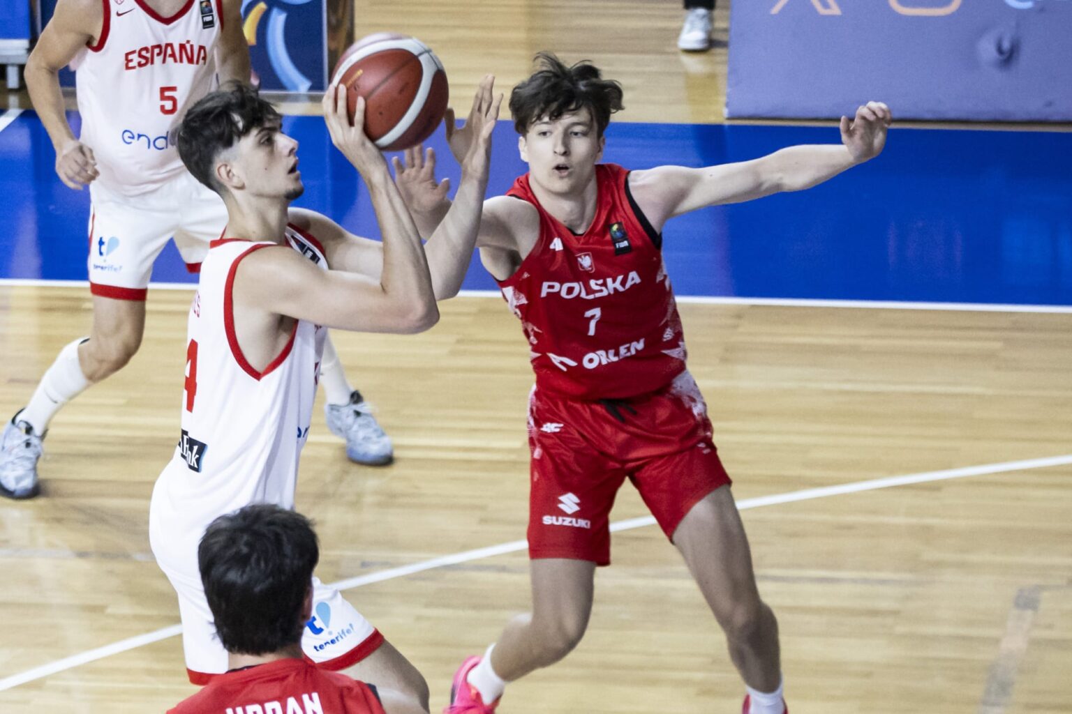 Poland shock Spain as six teams remain perfect in Heraklion | FIBA Basketball Poland shock Spain as six teams remain perfect in Heraklion | FIBA Basketball