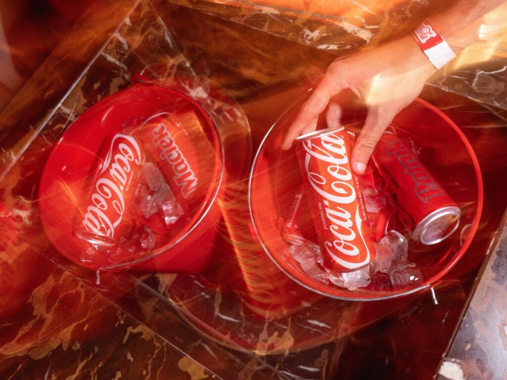 Jan Rapowanie fronts Coca-Cola’s “Share a Coke” campaign in Poland Jan Rapowanie fronts Coca-Cola's "Share a Coke" campaign in Poland