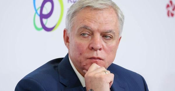 Why don't I put the Russians on the windows? Could have prevented many deaths ...