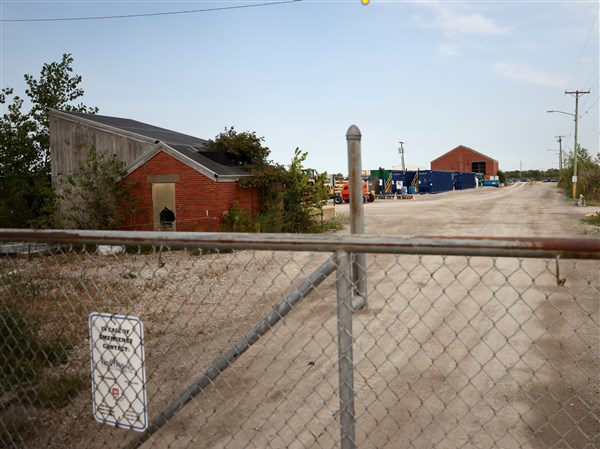 Beryllium health experts offer concerns about Luckey site