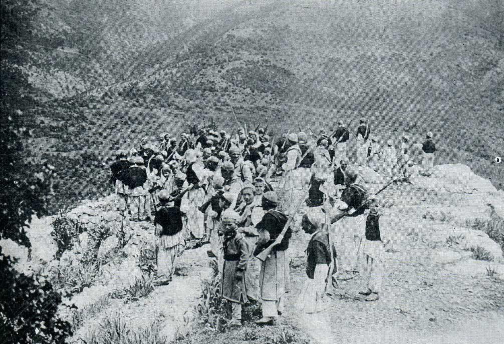 On the way to the battle in the mountains (about 1910) 🇦🇱