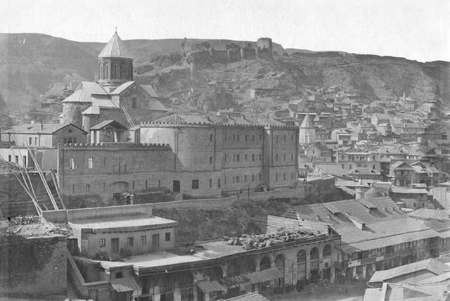 do yall think it will be beautifull to bring back and rebuild buildings that were on mtkvari banks? or will it break aesthetic? i think it will be best thing to do for the city tourism and face of city.