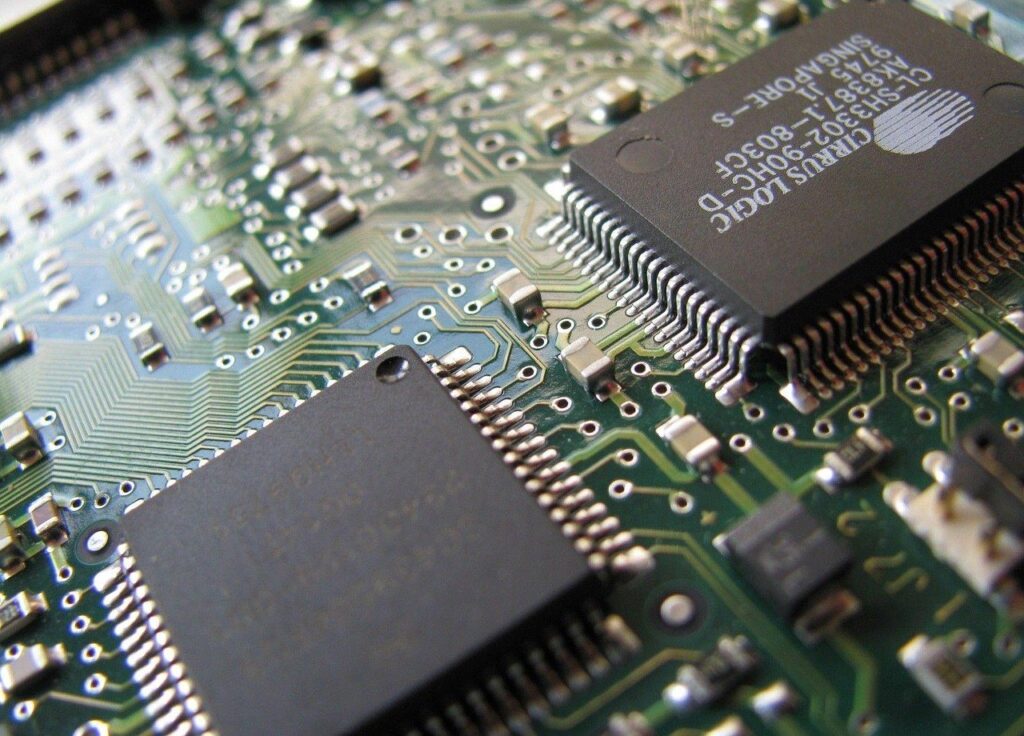 Greece to Establish Semiconductor Center Technology Companies in Greece Plan Salary Increases in 2025
