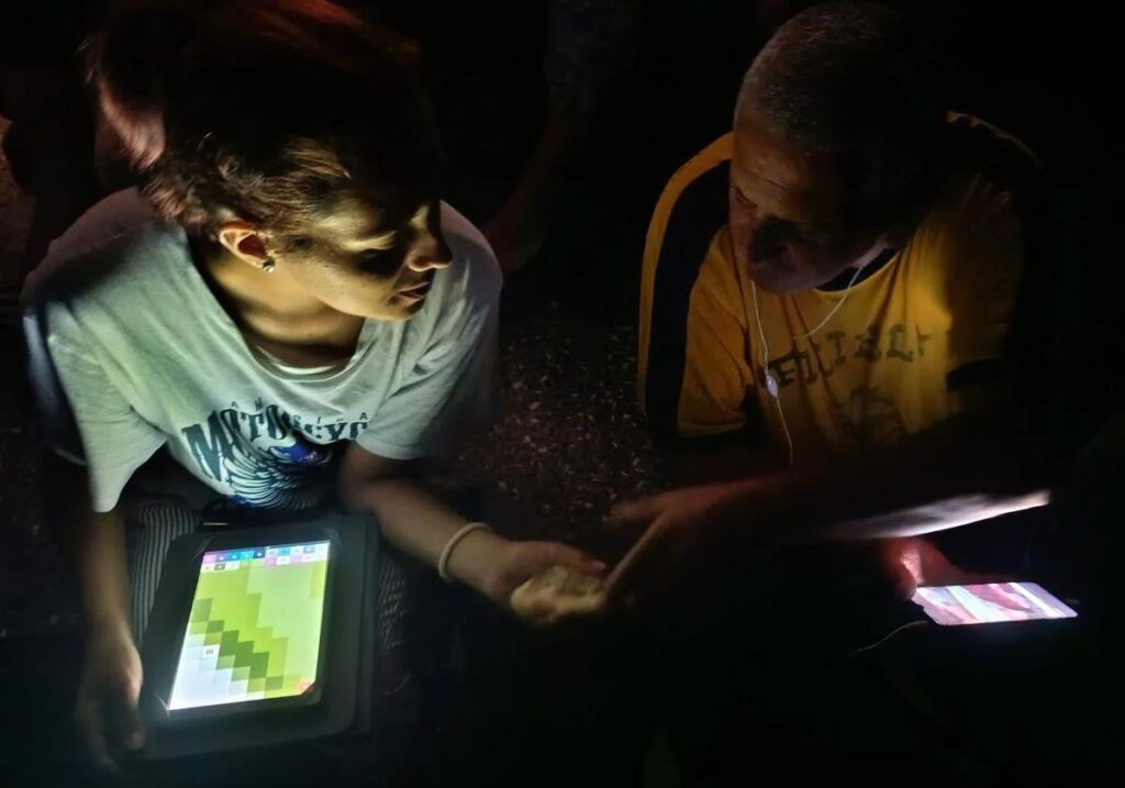 Spain's electricity grid operator suffers new outage in its control systems despite reinforcing them after national power blackout