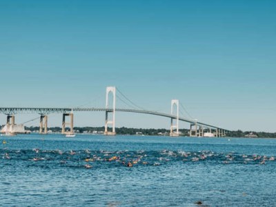Morning Notes: 281 swimmers tackle two-mile Save The Bay Swim