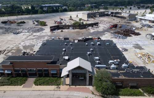 Spring Hill mall demolition, Illinois’ climate goals, and retail sales rebound Spring Hill mall demolition, Illinois’ climate goals, and retail sales rebound