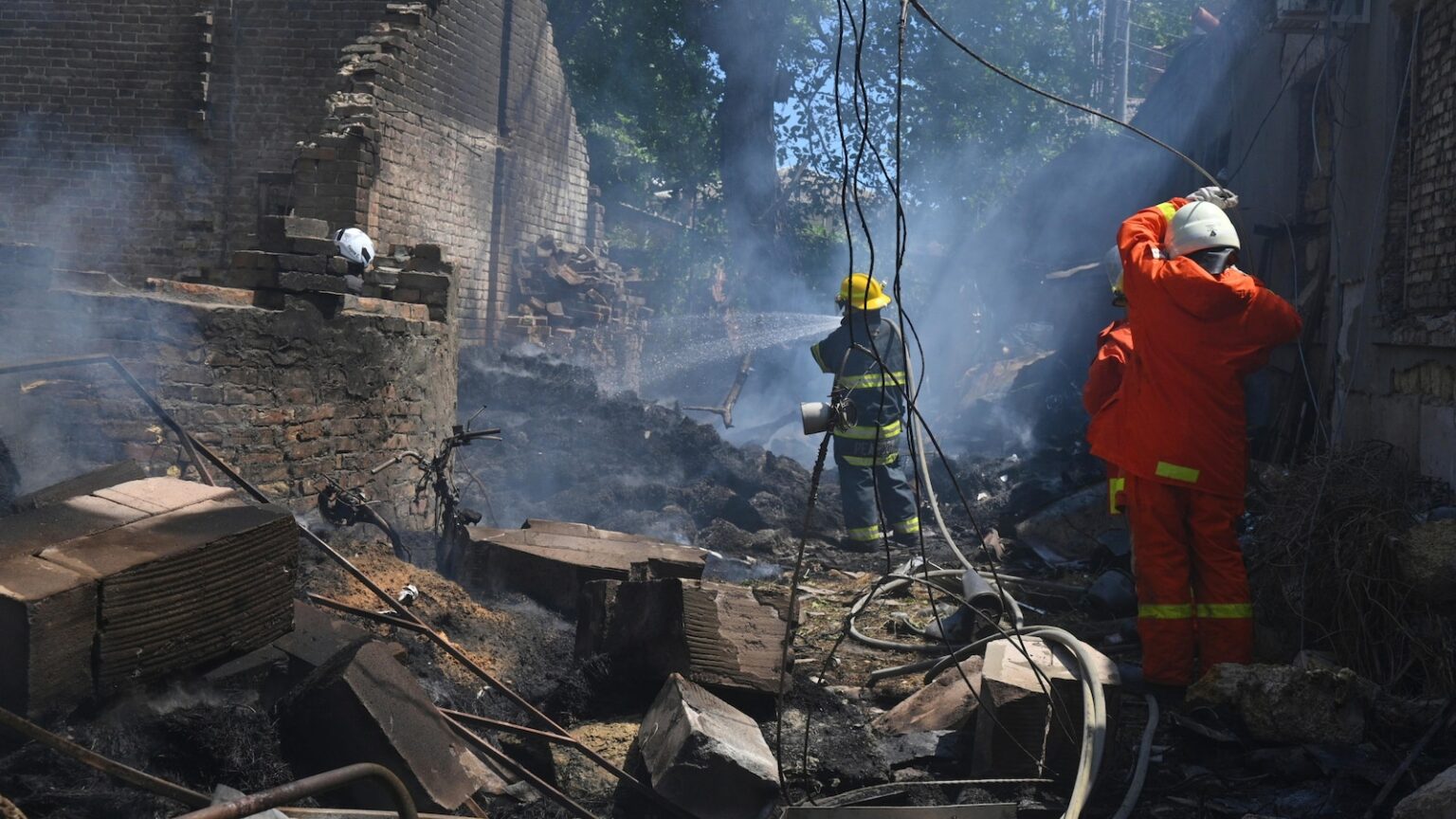 The EU targets Russia's energy revenue and shadow fleet with new sanctions over Ukraine war