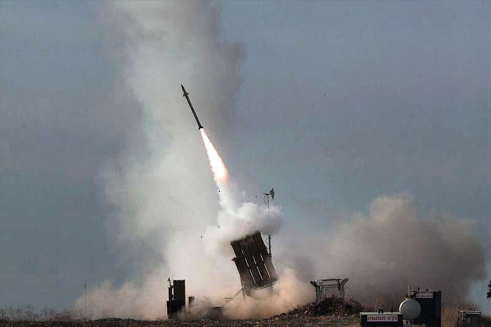 שיגור מיירט. "היה צורך לדייק את נקודת האיזון שבין הגעה לשיא כשירות לפוטנציאל לחשיפת התוכנית" , דובר צה"ל