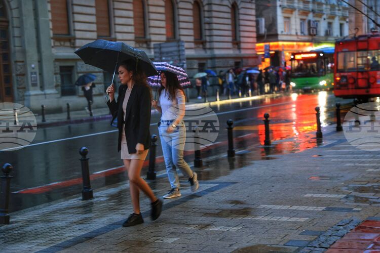 Serbia's Population Declines by 660,000 People between 2011 and 2025