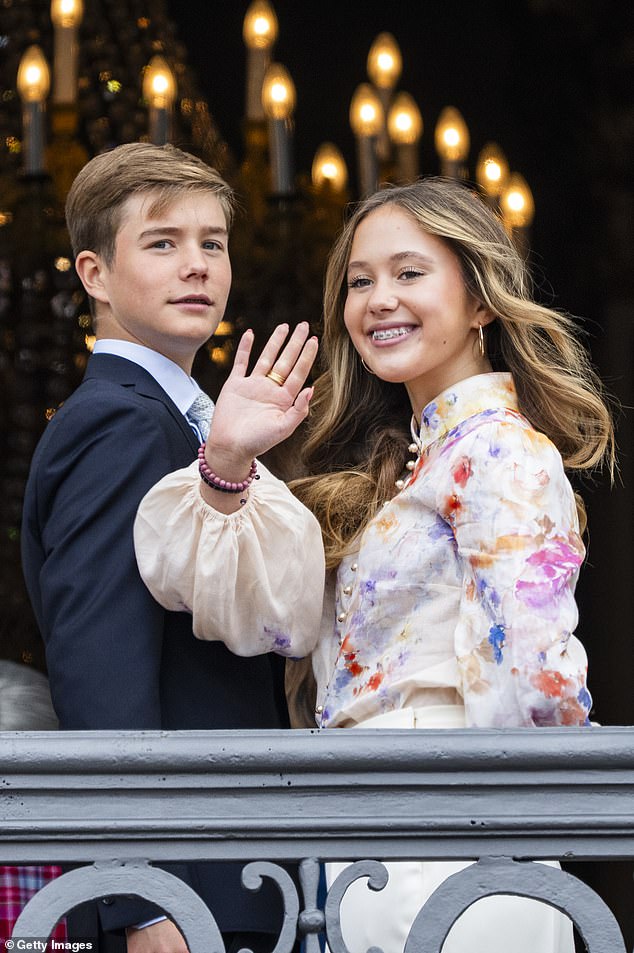 Danish royal twins Prince Vincent and Princess Josephine have, until now, both attended Tranegårdsskolen in Hellerup. Vincent will return there to commence grade eight, but  Josephine has made a change and decided to attend boarding school Spir Efterskole