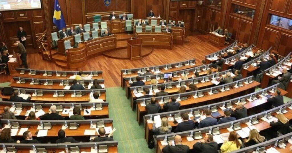 What happens now after the Constitutional Court's instructions on the establishment of the Assembly in Kosovo?