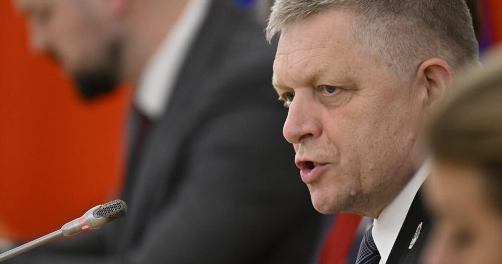 Slovakia cashes in on weapons to Ukraine, while PM Fico befriends Putin – POLITICO