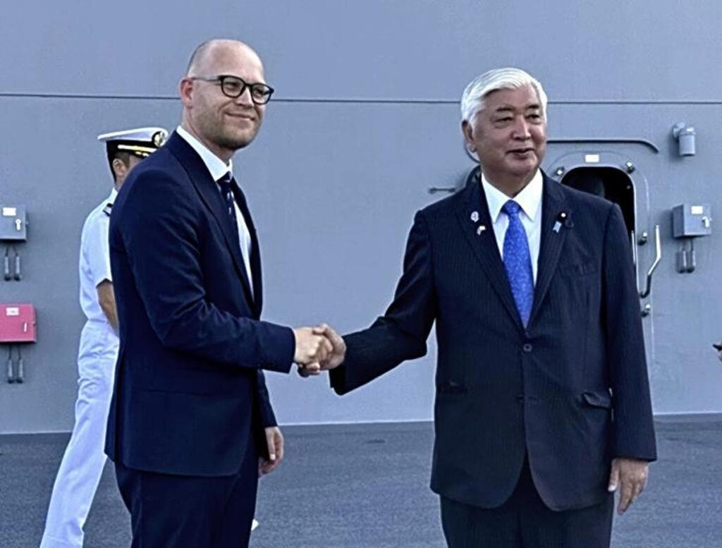 Japan, Norway Confirm Defense Cooperation