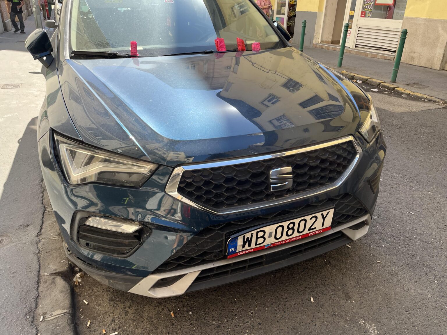 Abandoned car in Budapest
