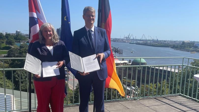 Germany and Great Britain intend  to establish direct rail link