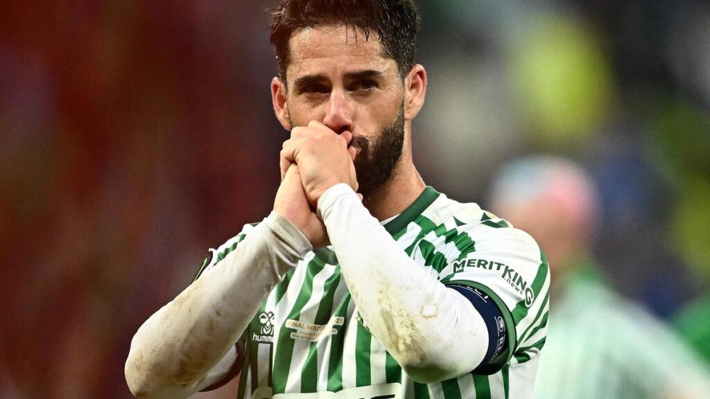 Spain and Real Betis midfielder Isco suffers fractured leg