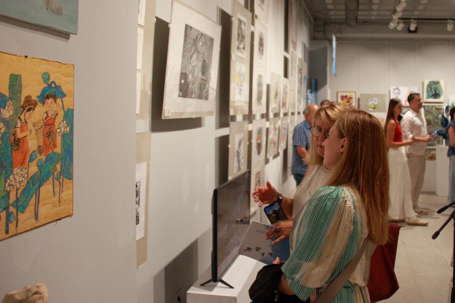 China-Bulgaria art exhibition opens in Sofia-Xinhua