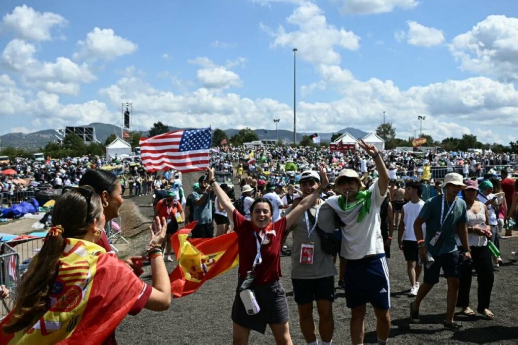 There is still hope: Pilgrims from war zones gather in Rome to join ‘Jubilee of Youth’ ROME: Youth and pilgrims gather in Rome's eastern Tor Vergata neighbourhood for a prayer vigil led by the Pope before Sunday'S Mass as part of the Jubilee of Youth, on August 2, 2025. -- AFP