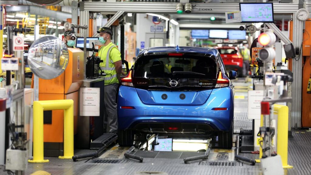 UK car production grows for second month
