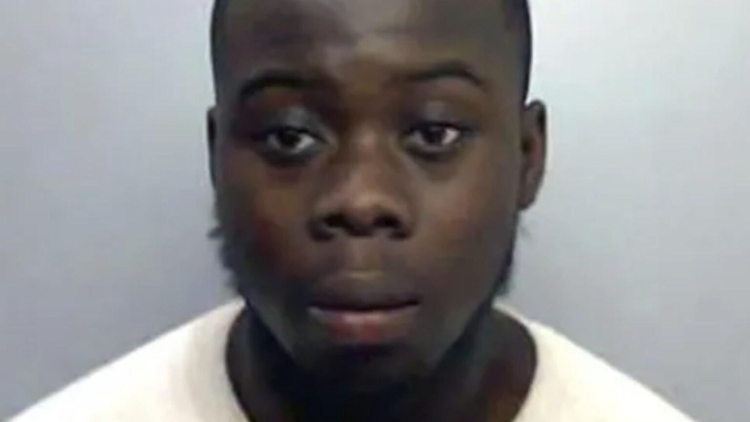 Judge who controversially allowed knife-wielding migrant to stay in UK was on pro-asylum charity board