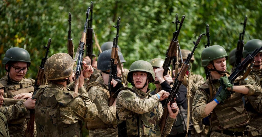 U.S. economy depends on deescalation of Ukraine war
