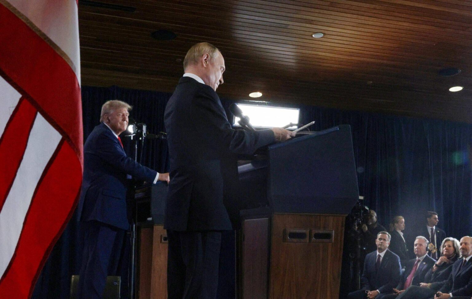Trump supports Putin plan to expire the war with territory concession