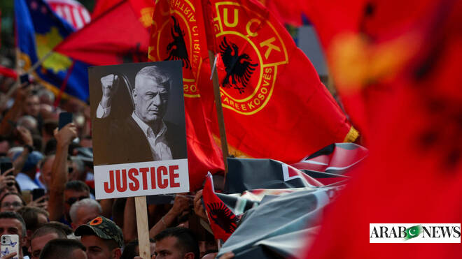 Kosovo ex-guerrillas rally against war crimes court