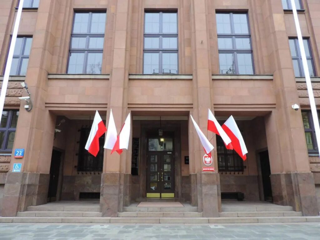 Poland welcomes historic declaration agreed by Baku and Yerevan Poland welcomes historic declaration agreed by Baku and Yerevan