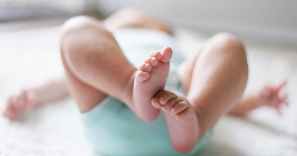 Double surname, from 2022 the growing numbers: in Milan 18.6% of girls and boys born in 2024 have a double surname and 13.6% have only that of mothers Double surname, from 2022 the growing numbers: in Milan 18.6% of girls and boys born in 2024 have a double surname and 13.6% have only that of mothers