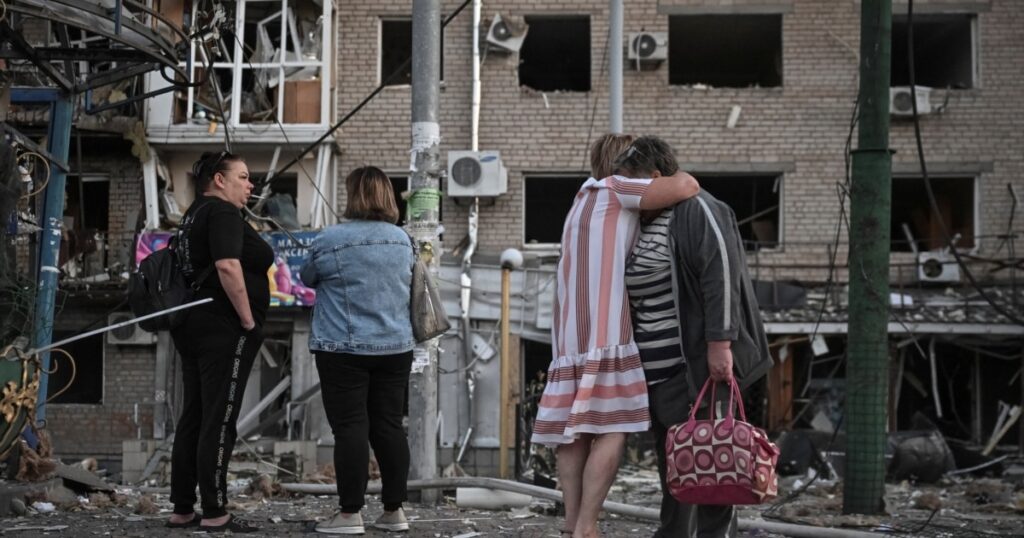 As Ukraine, West Seek Peace Talks, Russia Vows Autumn Offensive In Occupied Regions