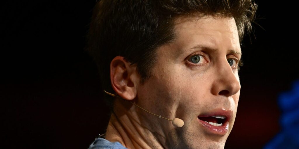 OpenAI CEO Sam Altman Shares Screenshot of GPT-5 OpenAI CEO Sam Altman Shares Screenshot of GPT-5