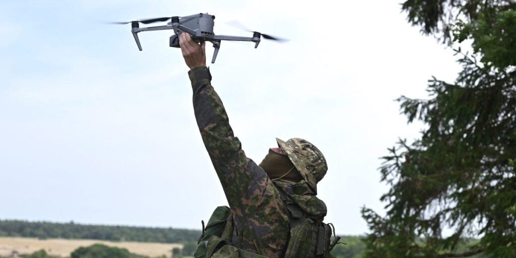 UK Trains Ukraine With Drones Dropping Water Balloons to Mimic Bombs