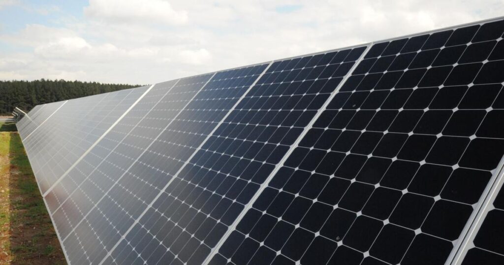 EPA to phase out $62.4M in Wisconsin solar energy funds | Wisconsin
