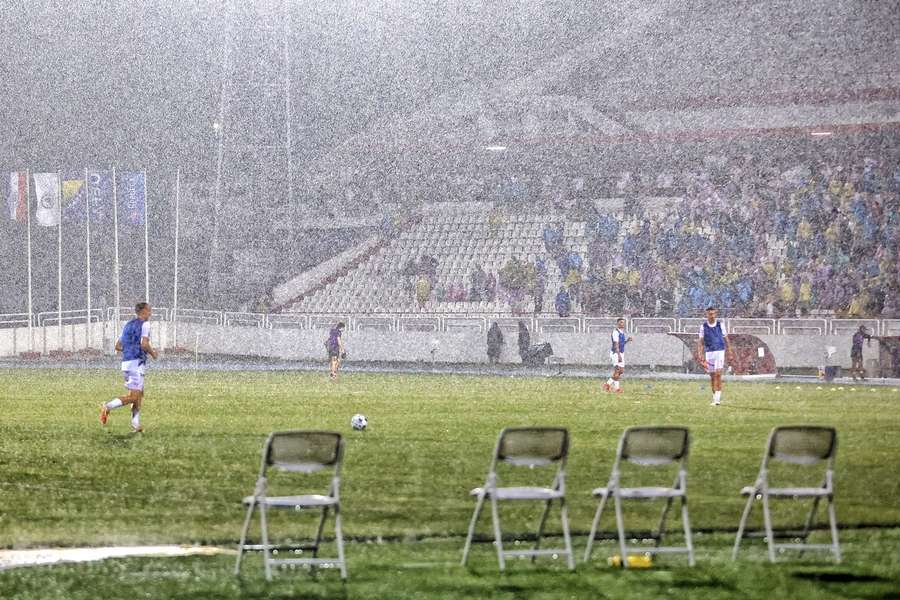 The second half was hit by a lot of rain in Mostar