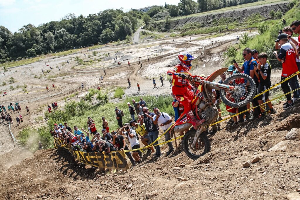 FIM ISDE Day 2 Overview: Josep Garcia Dominates Italy