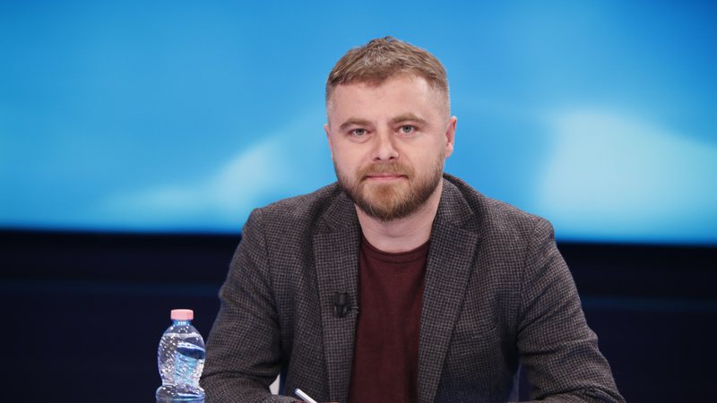 There has never been any serious talk about the 'rot' of intellectuals in Kosovo