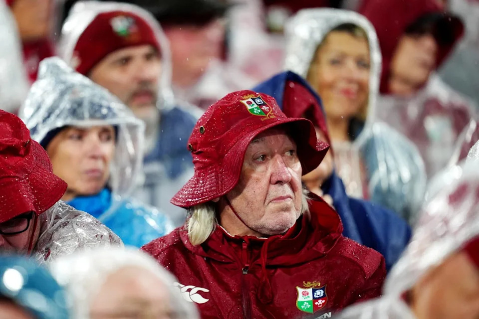 Fans endured a wet evening in Sydney (PA Wire)