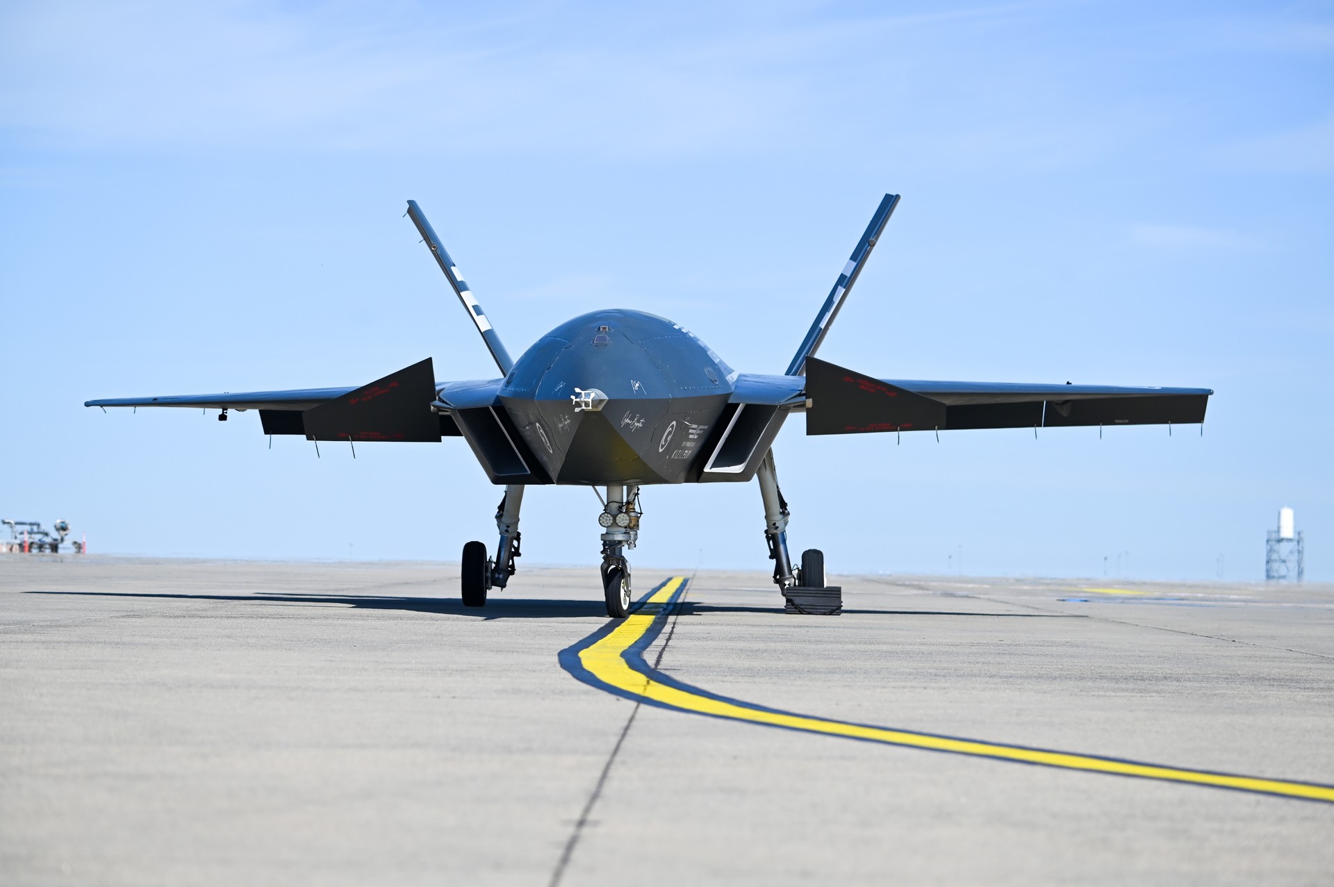 Bayraktar Kizilelma completes the aerodynamic system identification test after taking off from Akinci Flight Training and Test Center in Tekirdag, Türkiye on March 06, 2025 (Photo via Baykar)