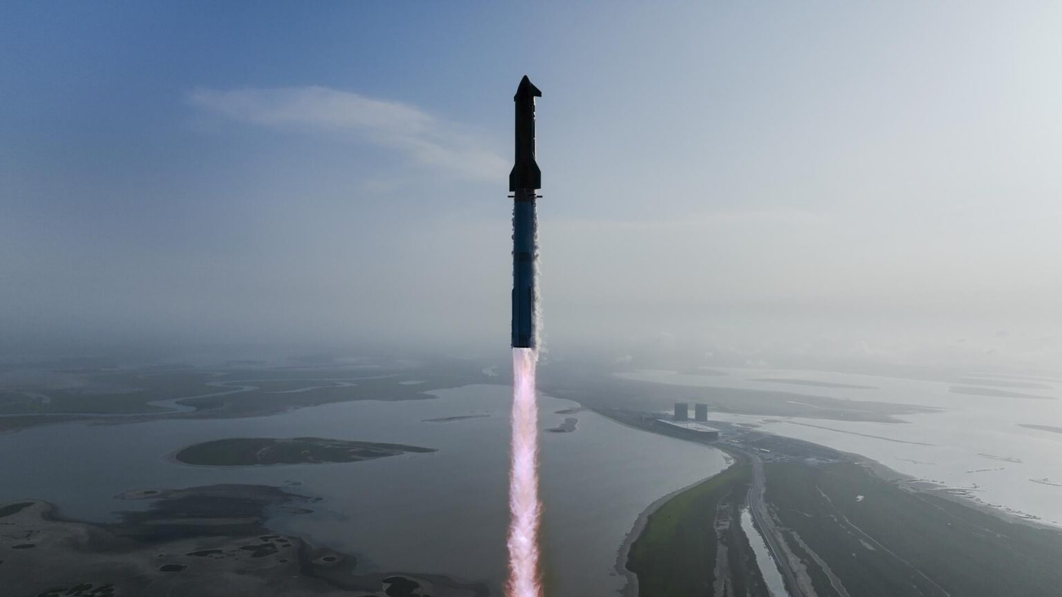 SpaceX signs deal to fly Italian experiments to Mars on Starship's 1st commercial Red Planet flights