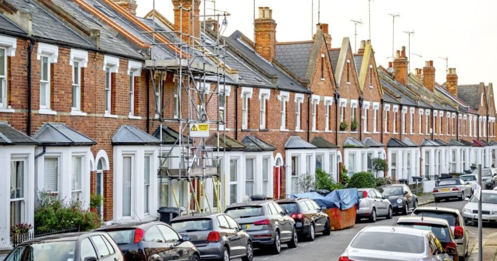 House sales edge upwards in Northern Ireland through July as market sentiment appears upbeat – The Irish News House sales edge upwards in Northern Ireland through July as market sentiment appears upbeat – The Irish News